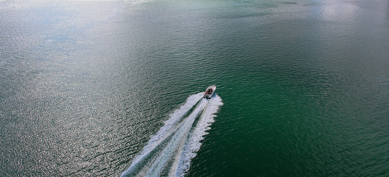 Boat in the Sea_edited_edited.jpg