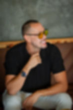 "Antes y después de participantes que han logrado perder peso y mejorar su salud con BermudezPRO."