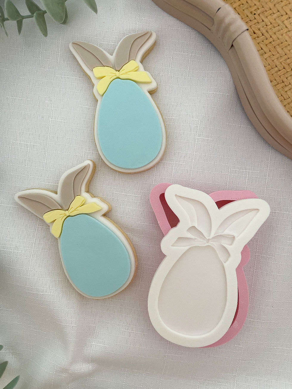 Bunny Ears Egg - Cookie Cutter & Fondant Stamp