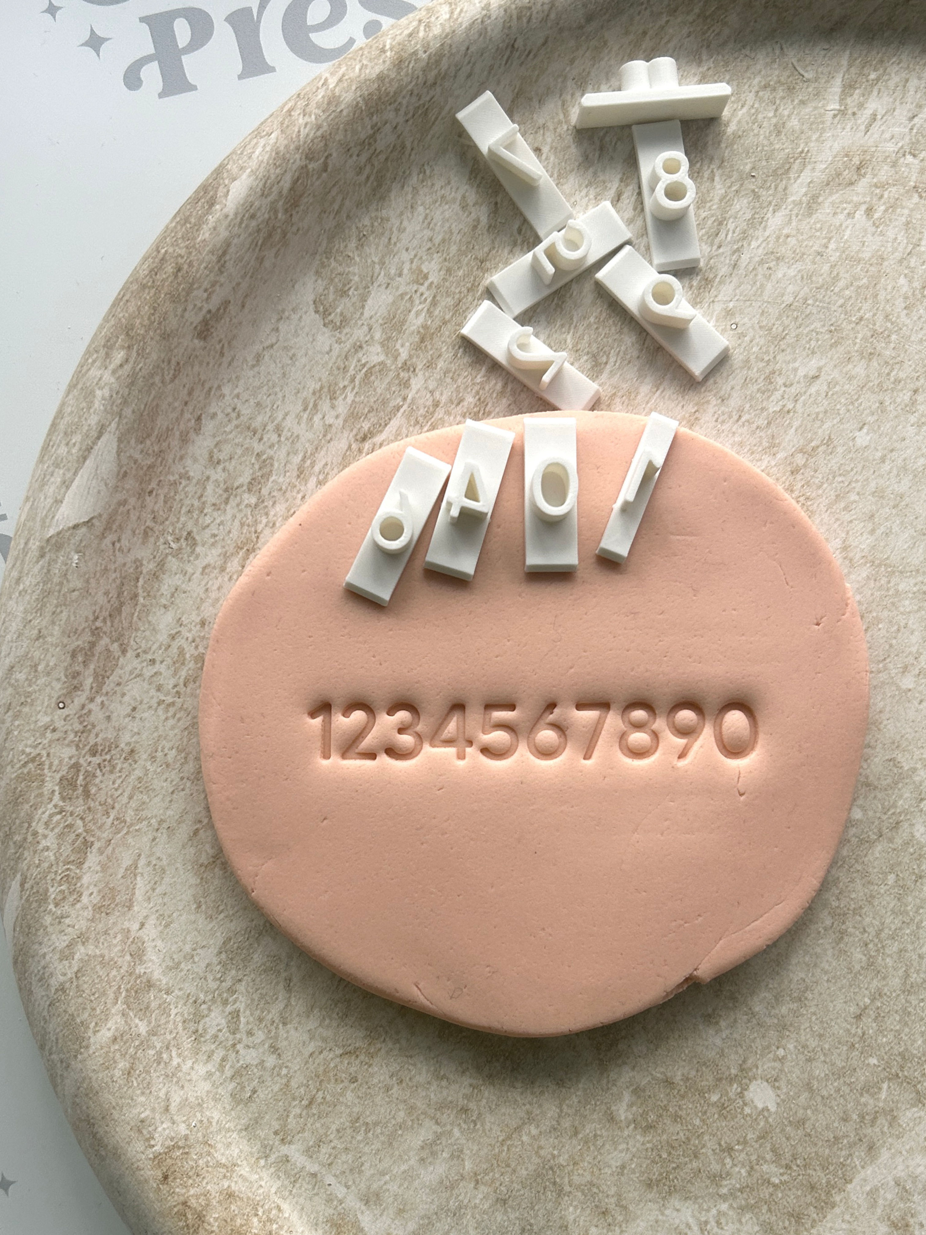 The Classic - Numbers - Font Set