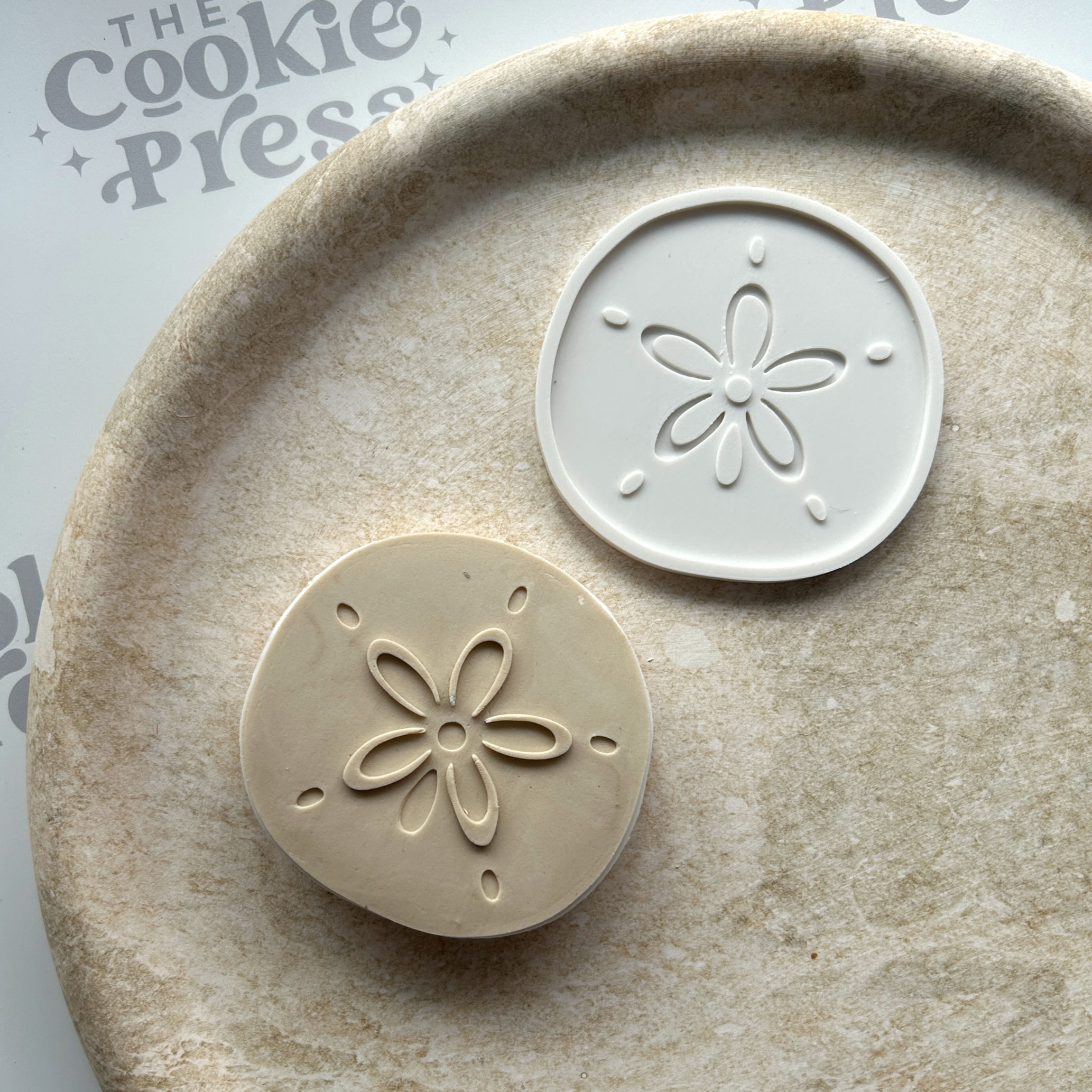 Sand Dollar - Cookie Cutter and Fondant Stamp