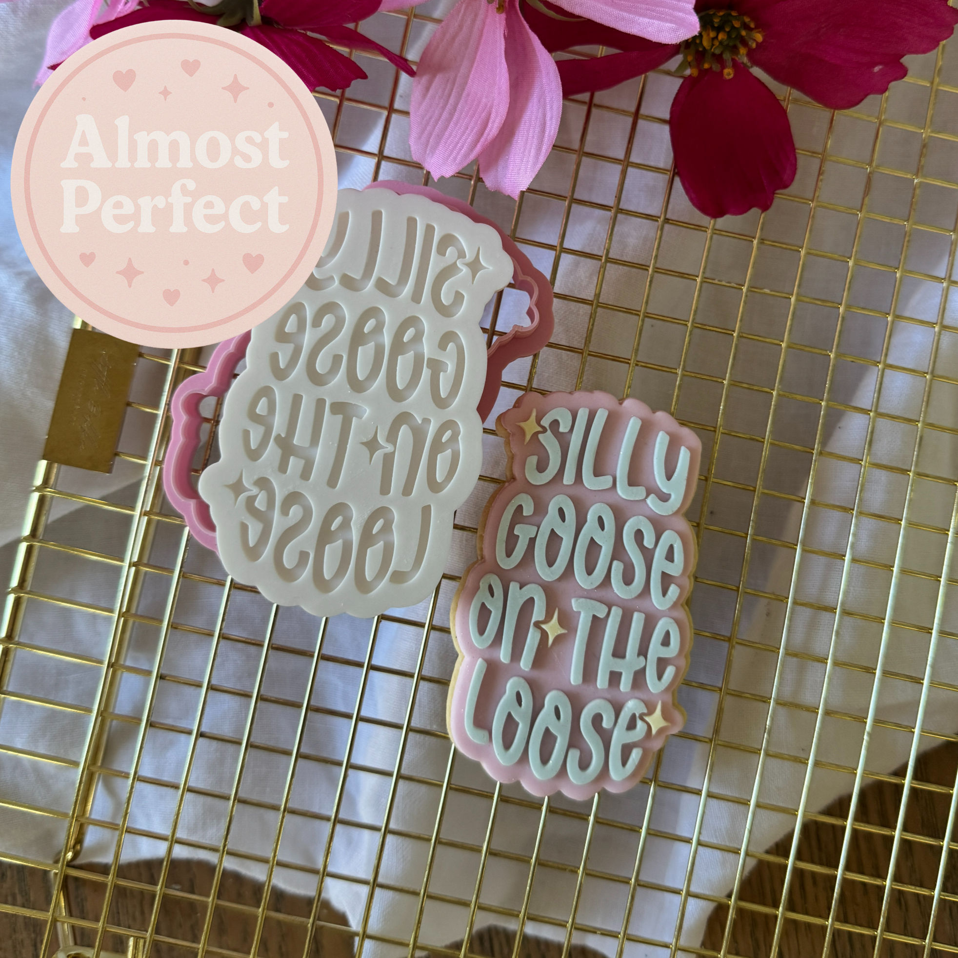 Almost Perfect - Silly Goose On The Loose - Fondant Stamp & Cookie Cutter