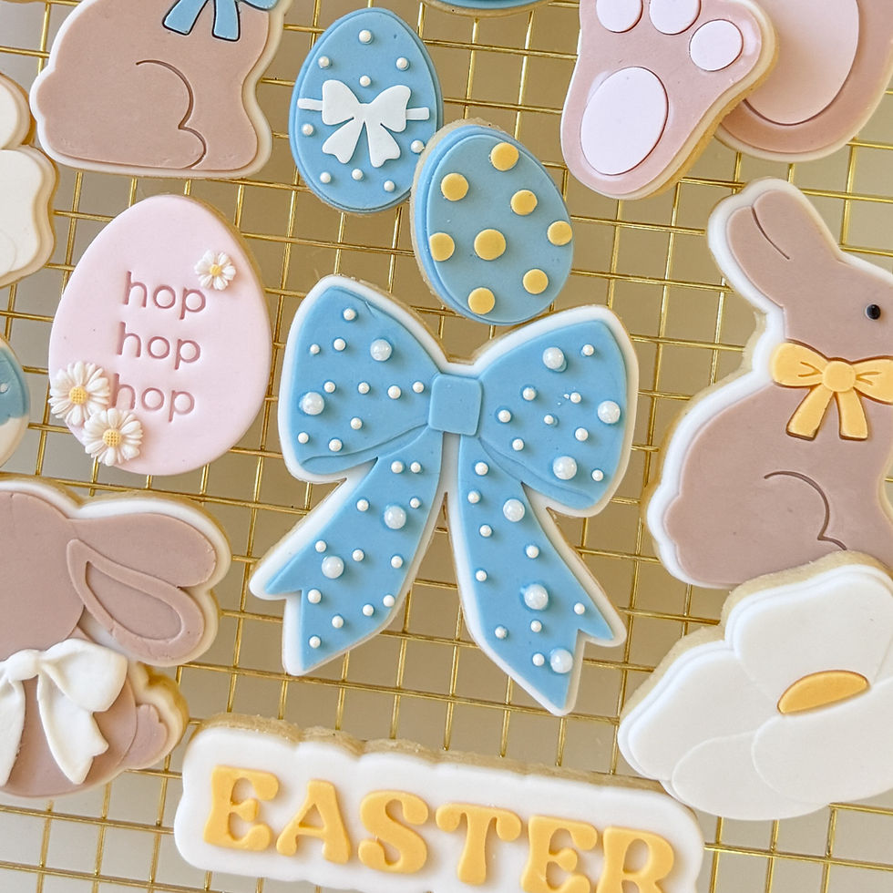 Pearl Bow - Fondant Stamp & Cookie Cutter