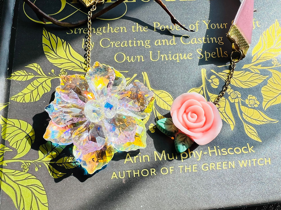 Thumbnail: Pink flower bookmark 