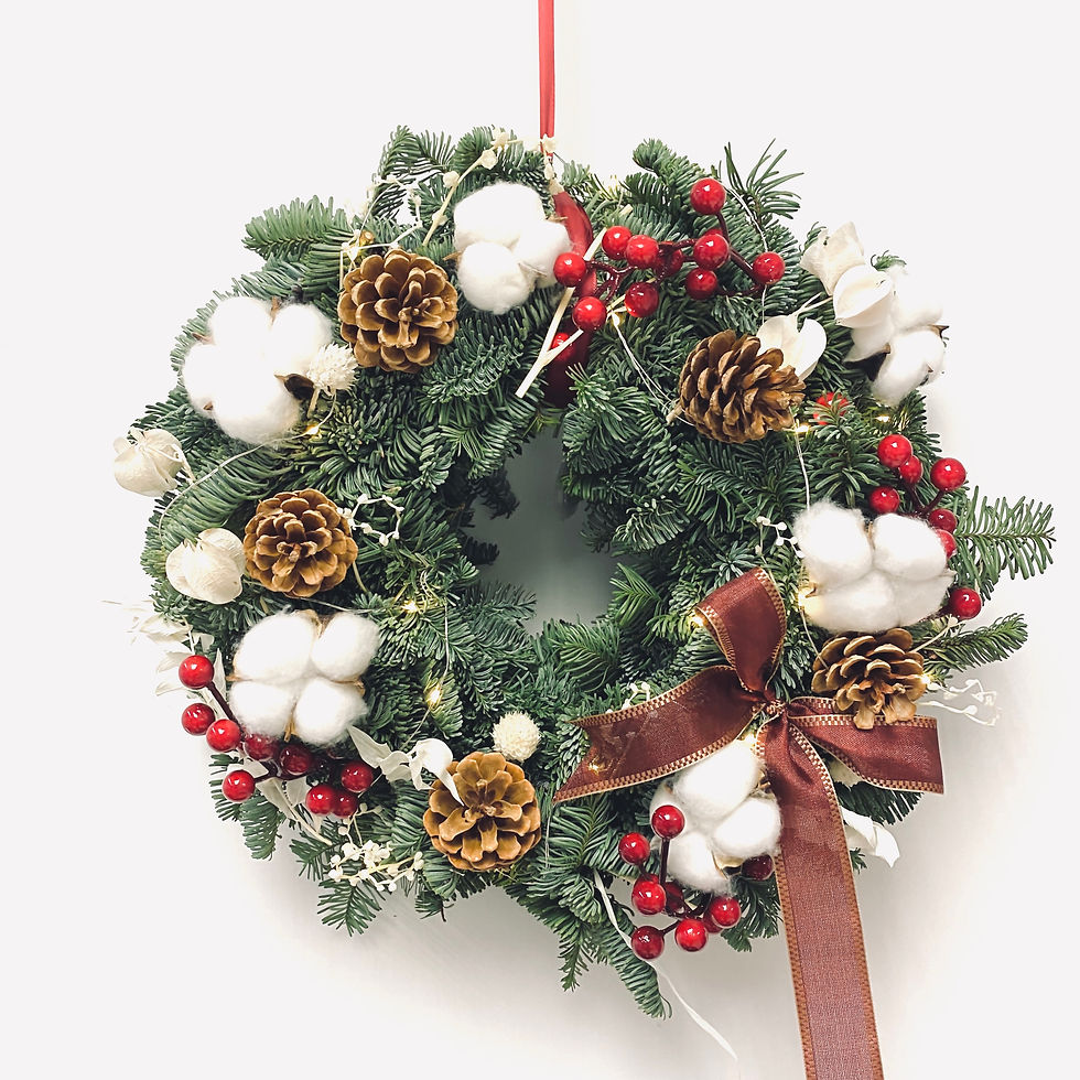 Christmas Wreath (Fresh Pineapple) Style A