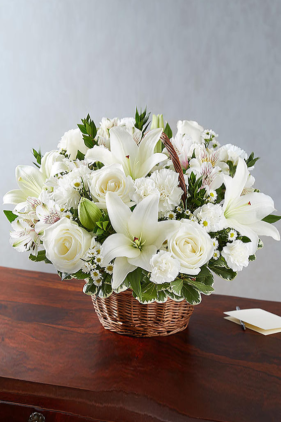 縮圖：白百合 + 白玫瑰 + 小百合 花藍