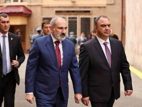 «Публикация». Пашинян поручил Ваге Казаряну собрать документы на лидеров общины