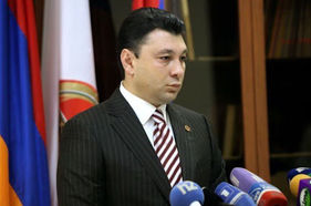 «Николисты, соросианцы и представители Запада, внимательно прочтите то, что я написал». Эдуард Шармазанов представил факты, кто во втором Баку