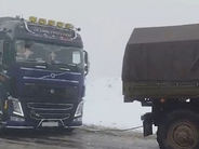 Սյունիքում ձյան պատճառով ճանապարհը երկկողմանի փակվել է