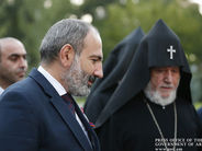 Գարեգին Բ կաթողիկոսը կոչեր է հնչեցնում վարչապետ Փաշինյանի հրաժարականի մասին. Պետդեպի զեկույցը