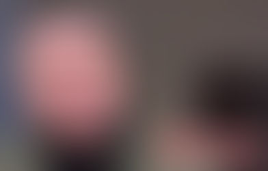 "Люди". В одном случае судьи на занятиях, в другом — бензина нет. замечательная ситуация в судах