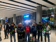 Բռնցքամարտի երիտասարդական հավաքականը մեդալներ բերեց աշխարհի առաջնությունից․ Ինչպես են դիմավորել մարզիկներին ու մարզիչներին