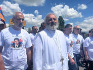 «Լավ են արել, որ նախկինները միացել են, իրենք էլ թող միանան ու այդպես արդարանան»․ Բագրատ Սրբազան