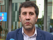 Կարմիրբերետավորների կողմից բիրտ ու անհամաչափ ուժի կիրառման հետևանքով բերման ենթարկված քաղաքացիներից մեկը ստացել է մարմնական վնասվածք. Փաստաբան