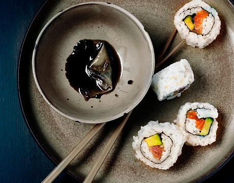 Sushi med sojasås