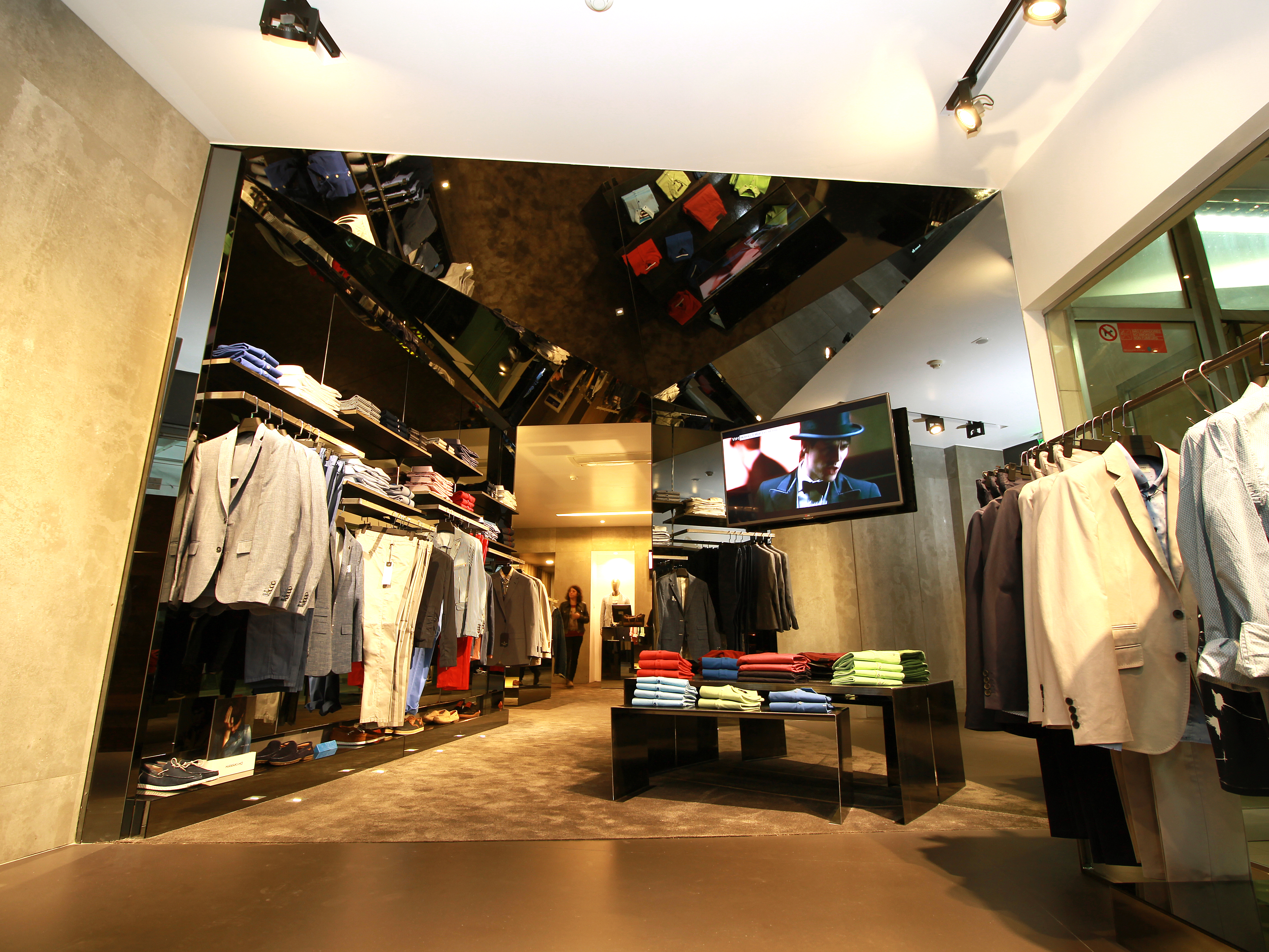 PAULO GOMES STORE