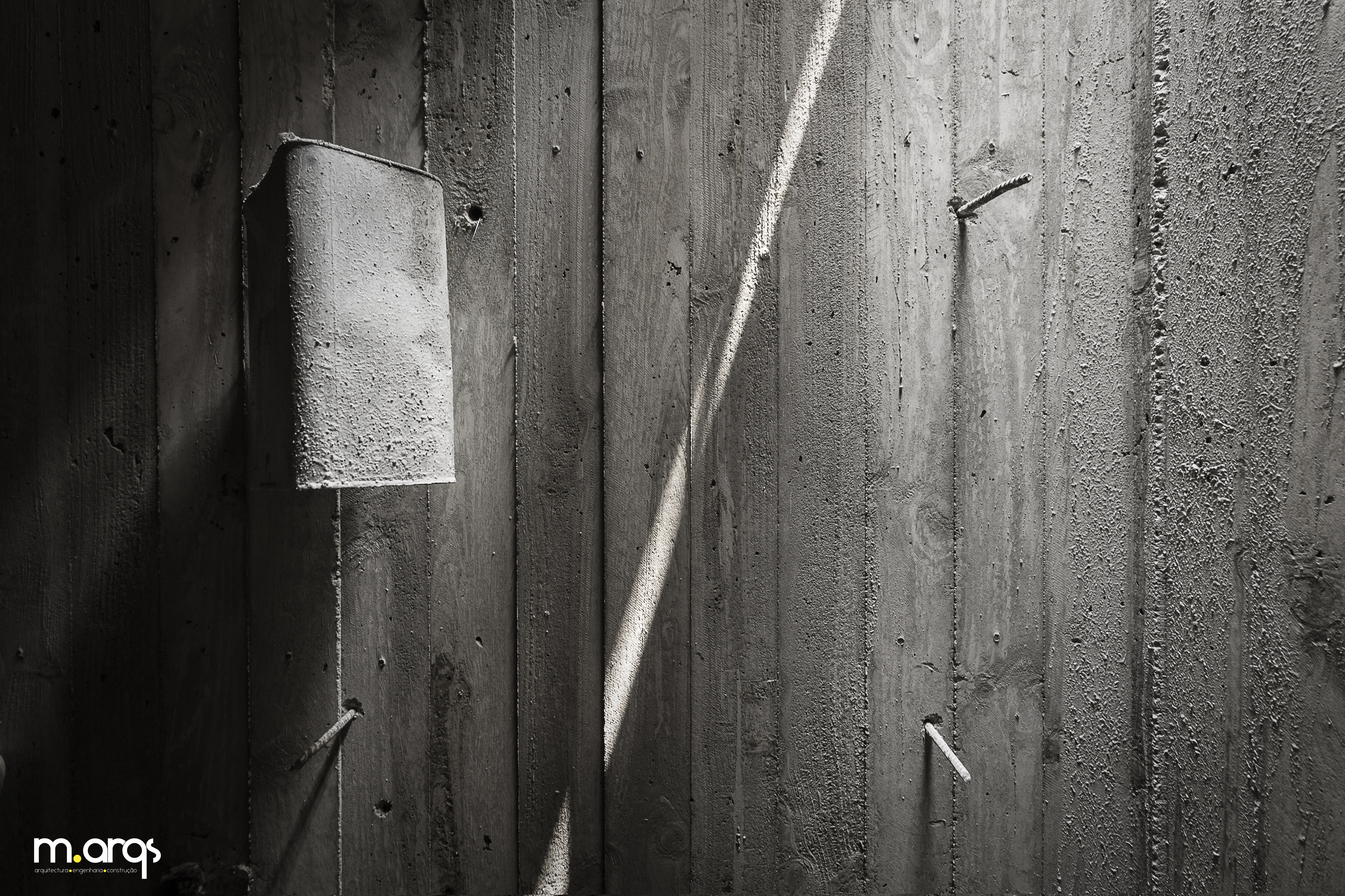 EDIFÍCIO HABITACIONAL