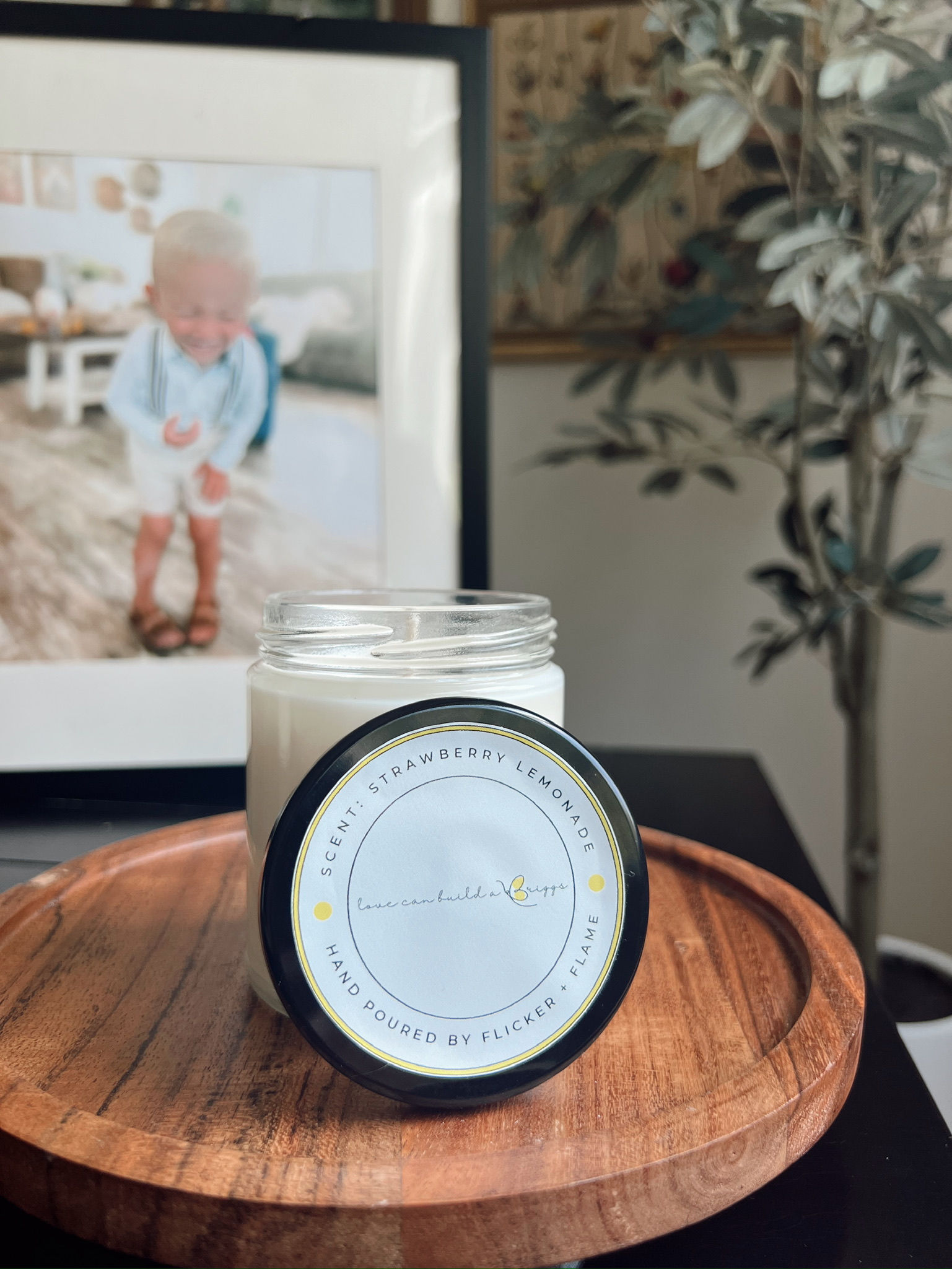 Strawberry Lemonade 9oz Glass Candle