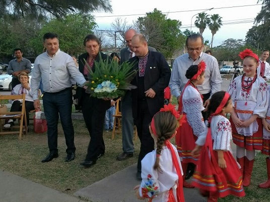 CIPOLINI PARTICIPÓ DEL ACTO POR LOS 26 AÑOS DE INDEPENDENCIA DE UCRANIA