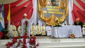MONSEÑOR BARBARO EN ANIVERSARIO DE PARROQUIA Y COLEGIOS