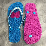 chinelo de capacho massageador azul com desenho de borbolate rosa rv85 chinelos (4).jpeg