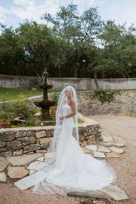 Chic Bridal Portraits