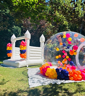 Structure gonflable pour fêtes enfants et fêtes d'entreprises à Toulouse et en Occitanie.