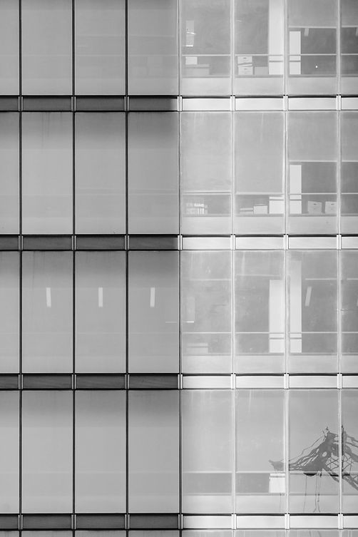pexels-laura-tancredi-7078690_edited.jpg
