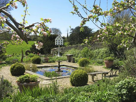 Where to Wander: Beautiful Towns and Villages Near Cookswood