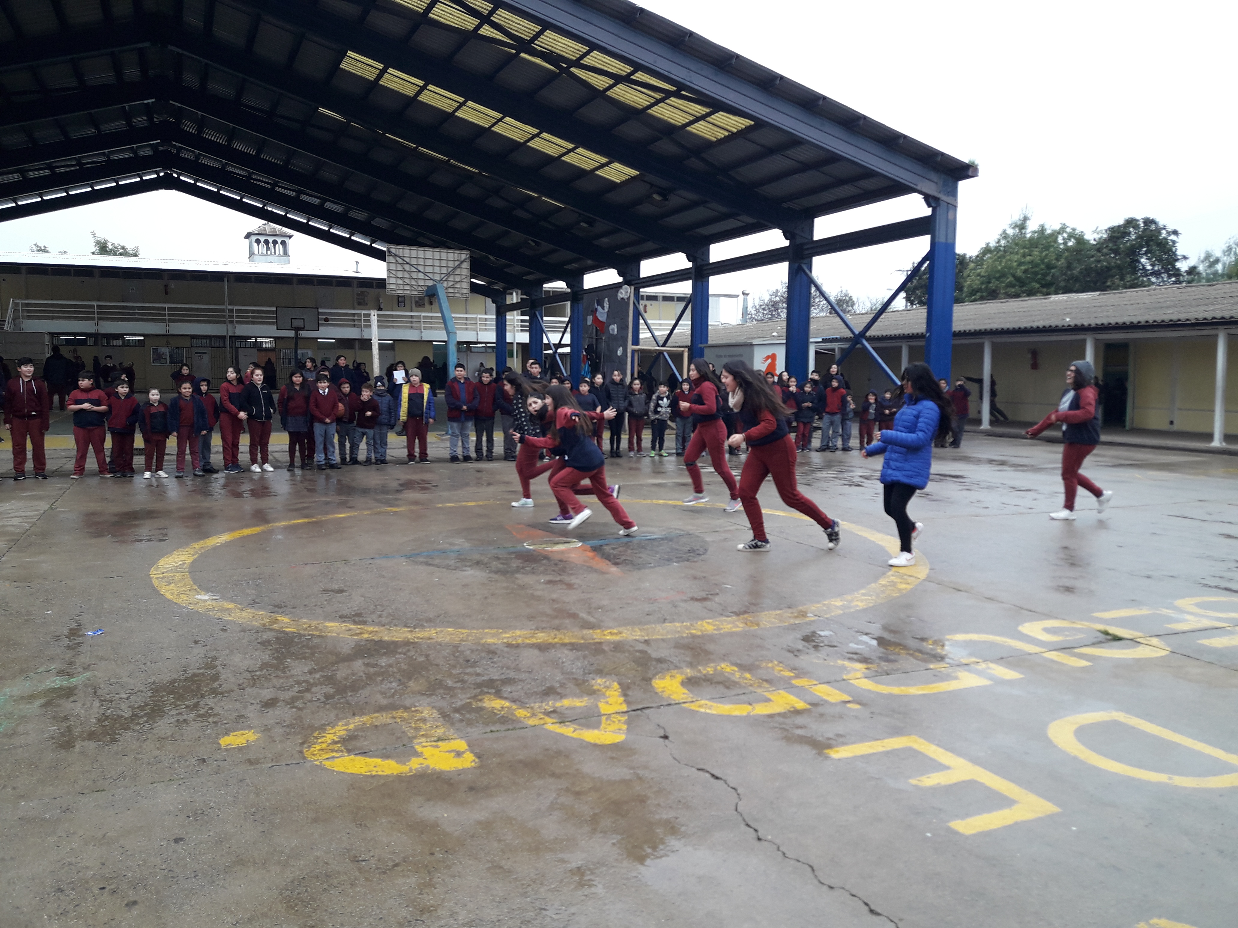 Escuela Aníbal Pinto