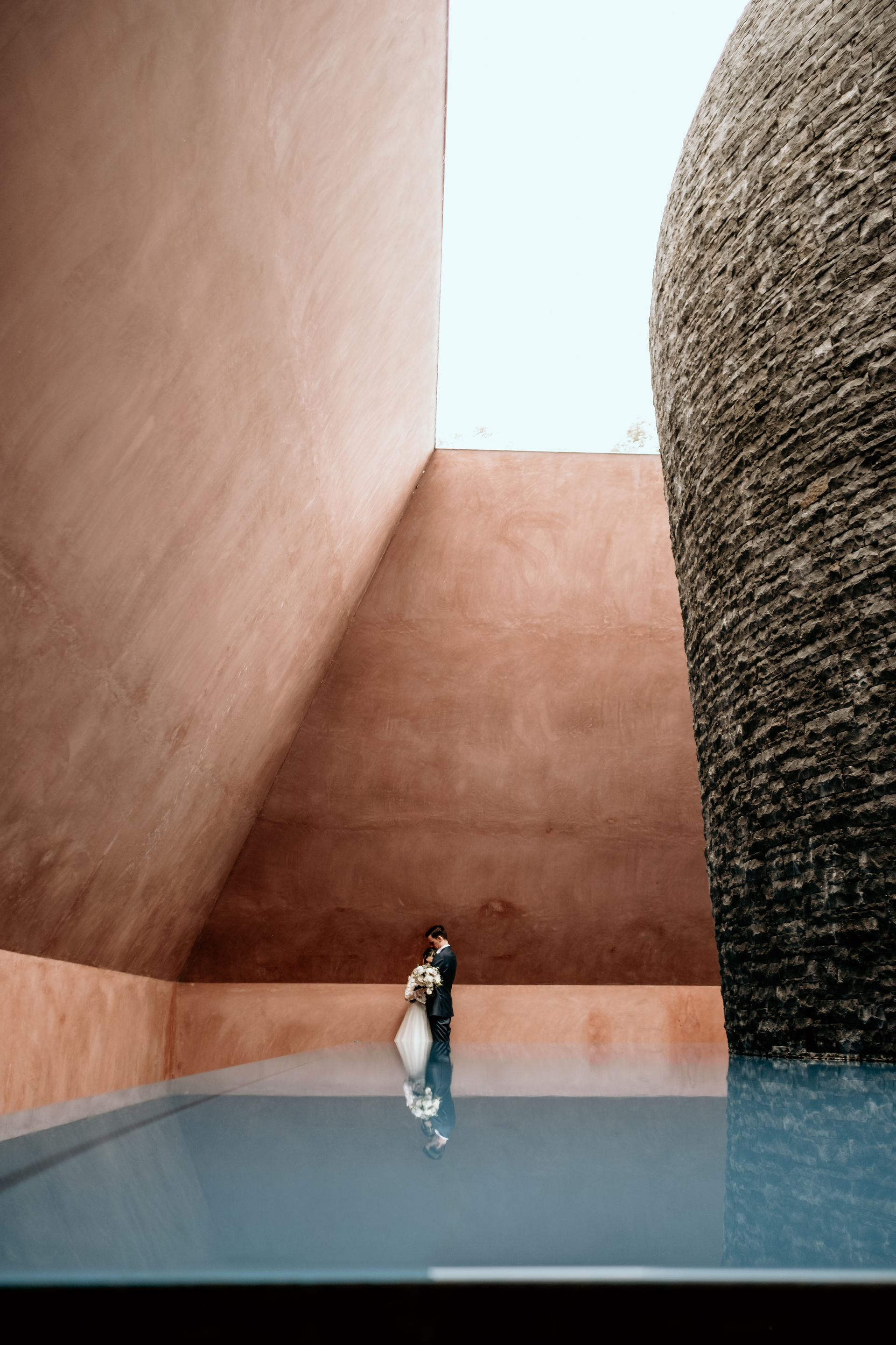 James Turrell NGA newlywed photos