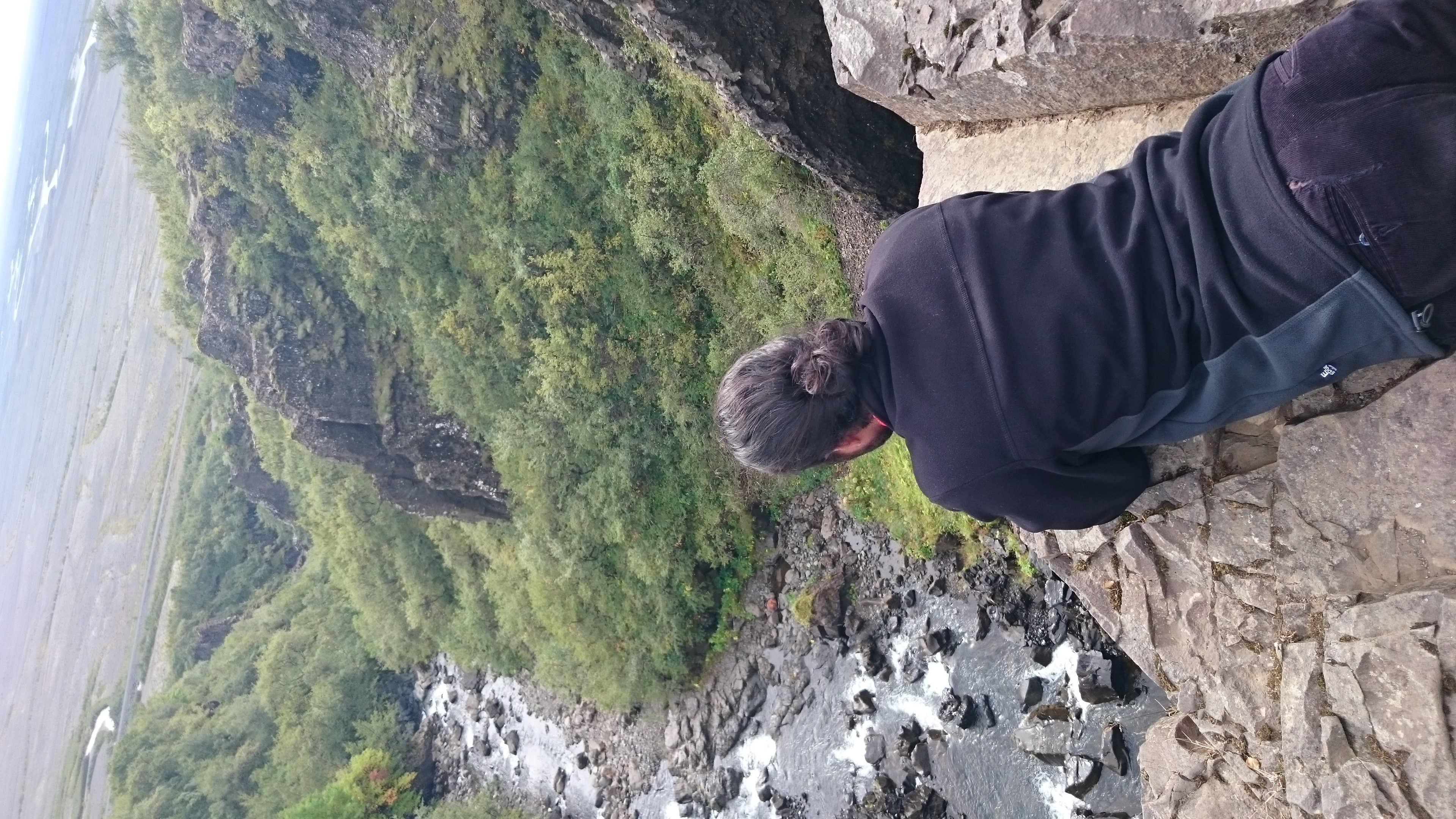 Over the edge, Iceland