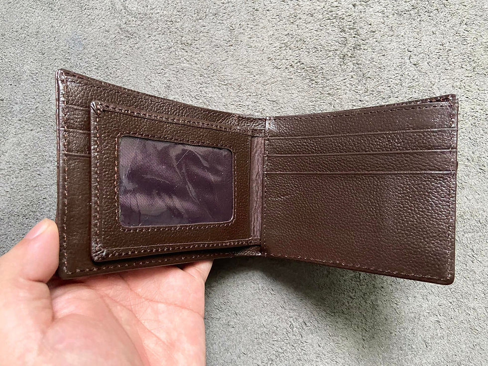 Thumbnail: PinPoCraftShop Alligator Back Tail Bifold Wallet Brown