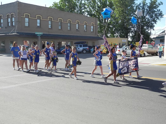 Emmett Cheerleaders