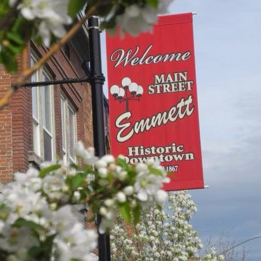 Emmett Main St Welcome Sign 1