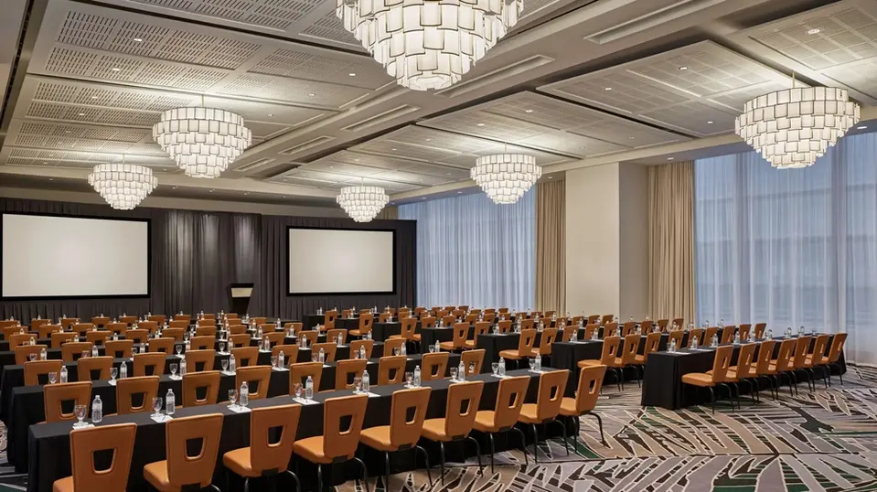 aka brickell miami conference room