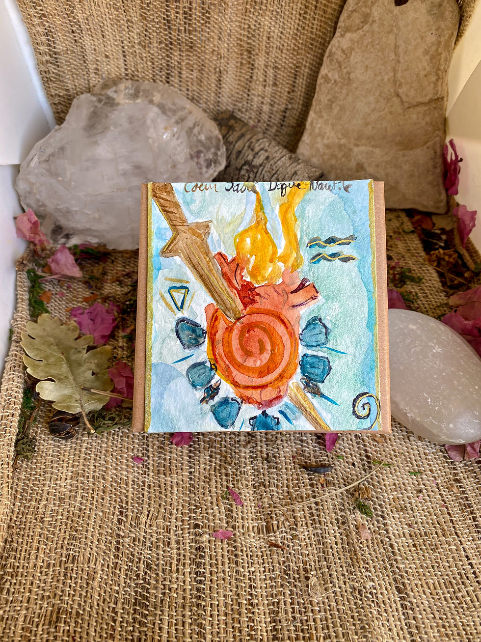 Thumbnail: Cœur Sacré Dague Nautile bronze spinelle chrysoprase quartz moonstone ammonite  