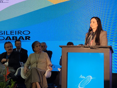 Diretora-presidente da ANA discursa sobre desafios da regulação e universalização do saneamento na abertura do 14º Congresso Brasileiro de Regulação