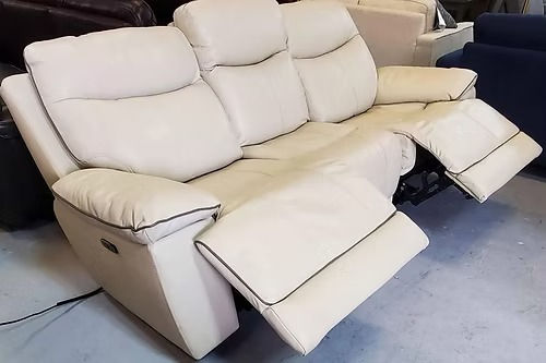 Thumbnail: Messina Leather Power Reclining w/ with Power Headrests - Cream