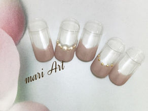 ベージュフレンチネイル