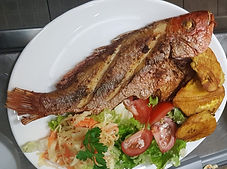Plats Antillais, antille guadeloupe colombo de poulet banane pezé poulet boucané poisson boucané riz djondjon