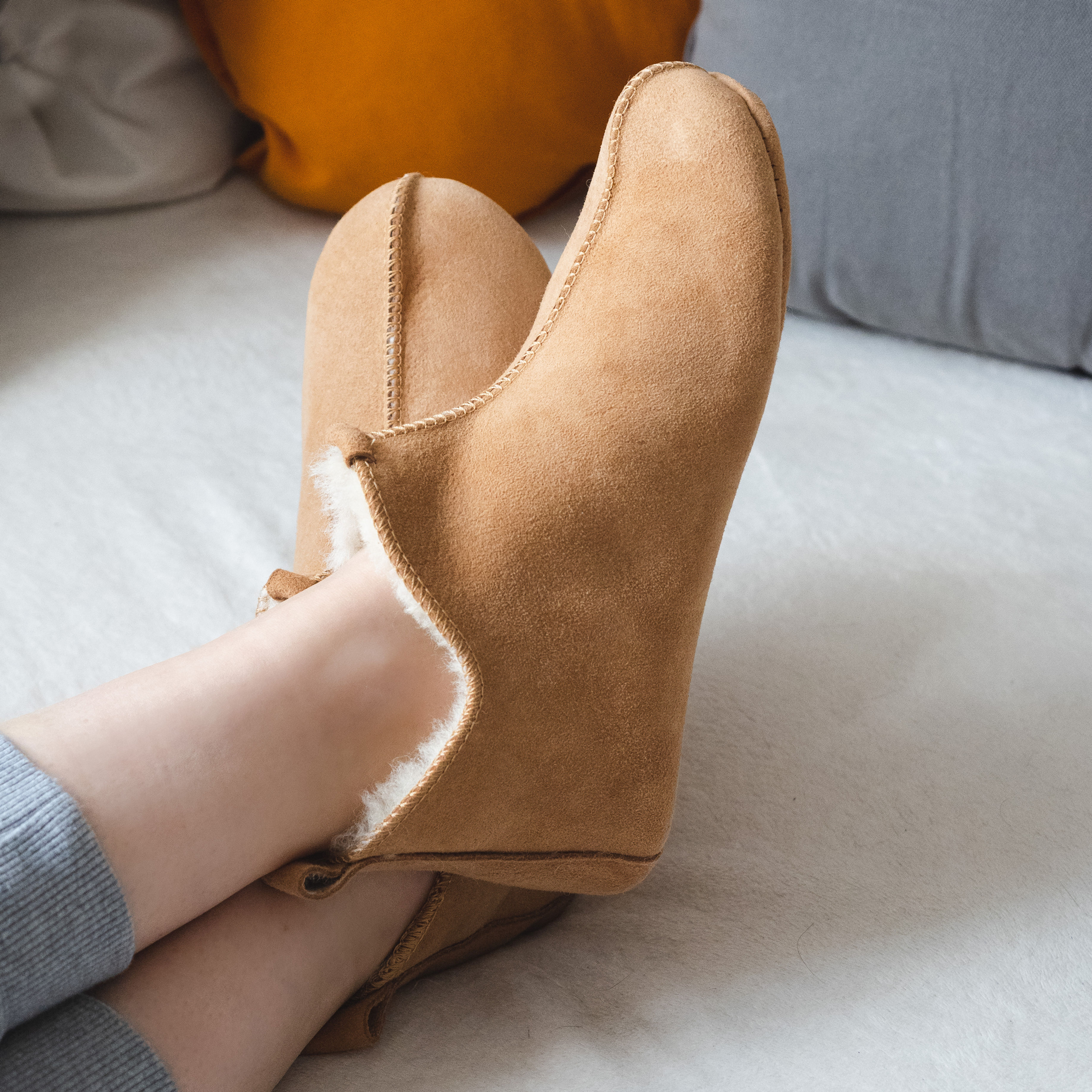 Men's Women's Sheepskin Slippers Beige 100% Real Fur Hand Crafted SOFT SOLE