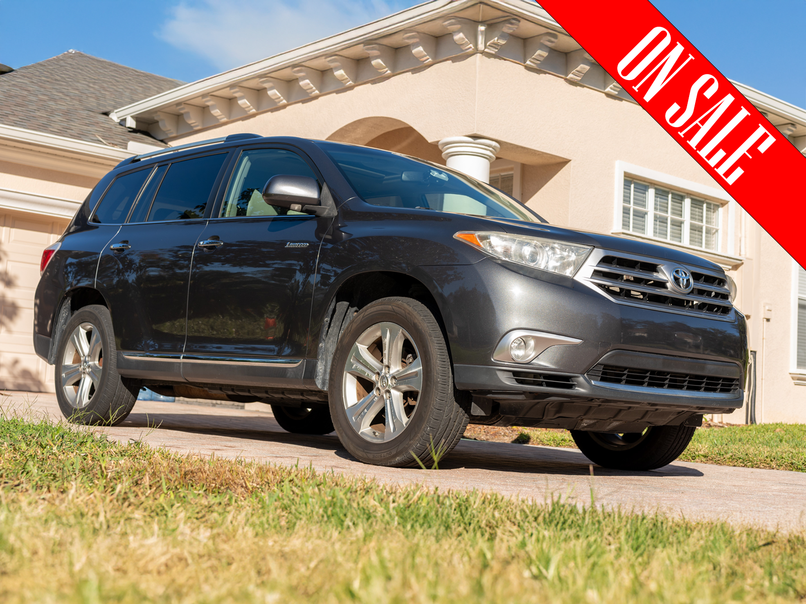 2013 Toyota Highlander Limited's photo