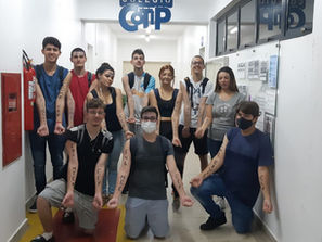 COTIP PARABENIZA ALUNOS QUE FORAM PARA A EEP