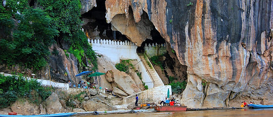 Pak Ou Cave