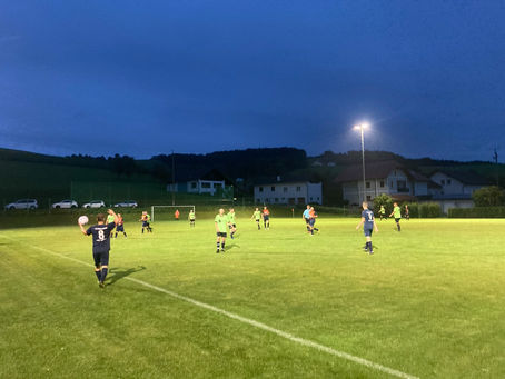 FC Hinzenbach gewinnt in Eschenau nach Pausenrückstand