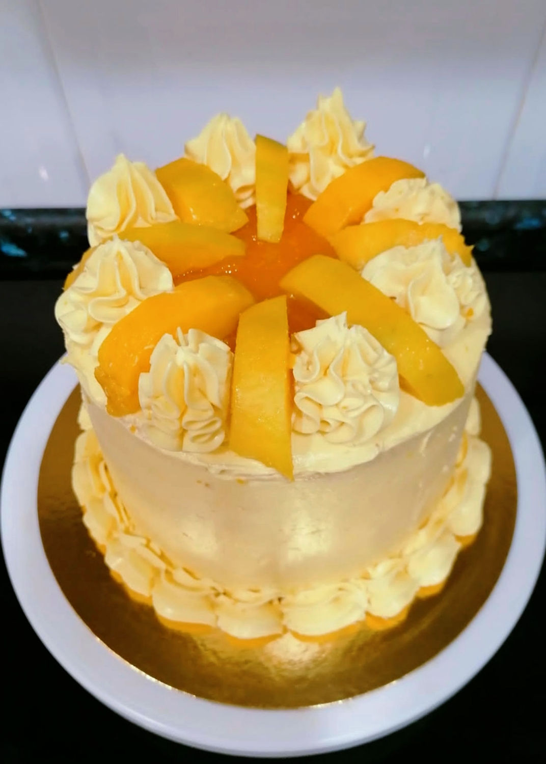 Mango cake