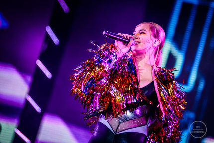 OUR CUSTOMERS WEAR BB