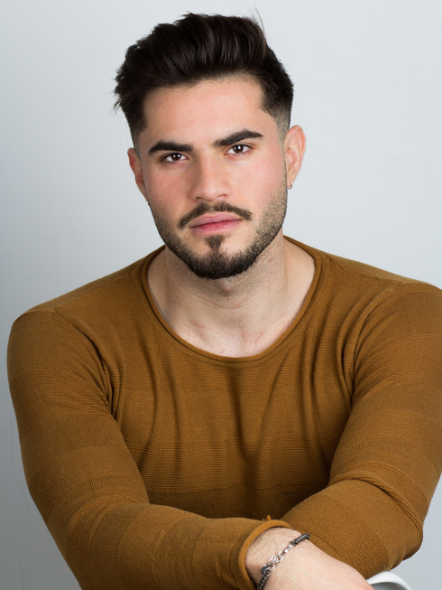 גיל זכריה
דוגמן אופנה
שחקנים ישראלים
דוגמנים לצילומים
הפקות אופנה
צילומי תדמית
צילומי דוגמנות
בוק דוגמנות
צילומי תדמית לעסקים
סרטוני תדמית
סרטון תדמית
סרטוני תוכן
סוכנות מדיה
גט וידאו קליפס
Get Video Clips