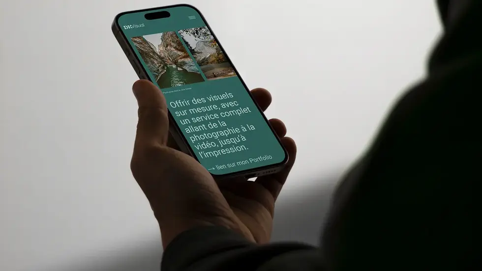 phone DK Visual